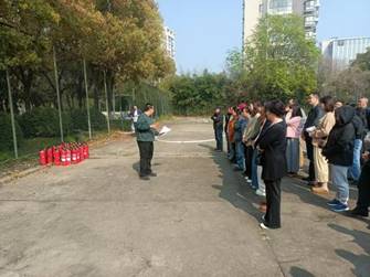 911b1c3acf9d654b9add2015e064cf0f